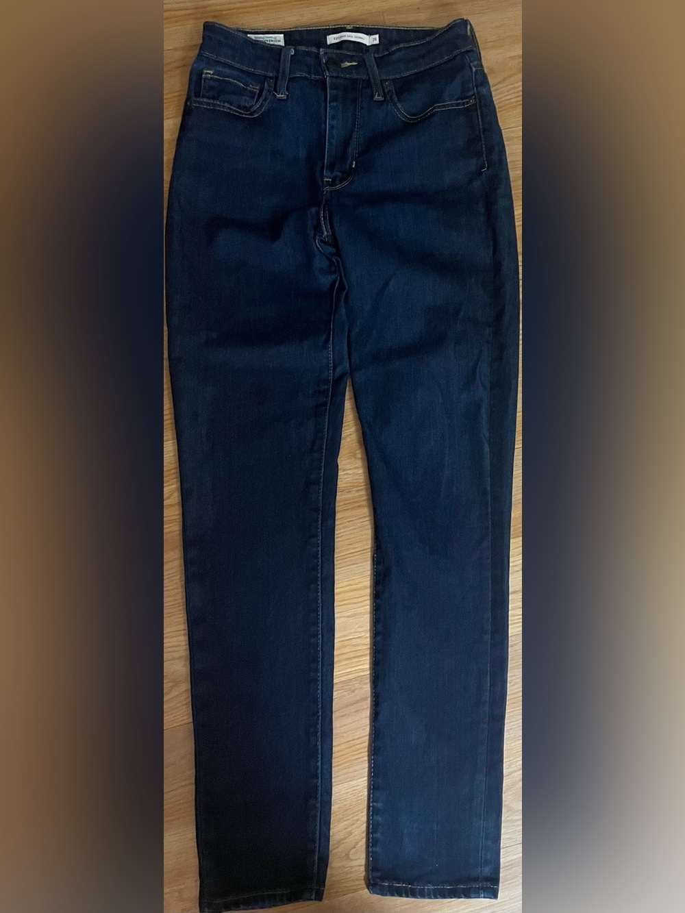 Levi’s  721 High Rise Skinny Denim Jeans Dark Wash Womens Size 26